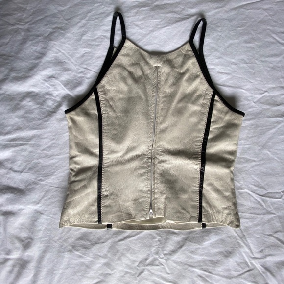 Danier genuine leather skirt and top set - Picture 3 of 7